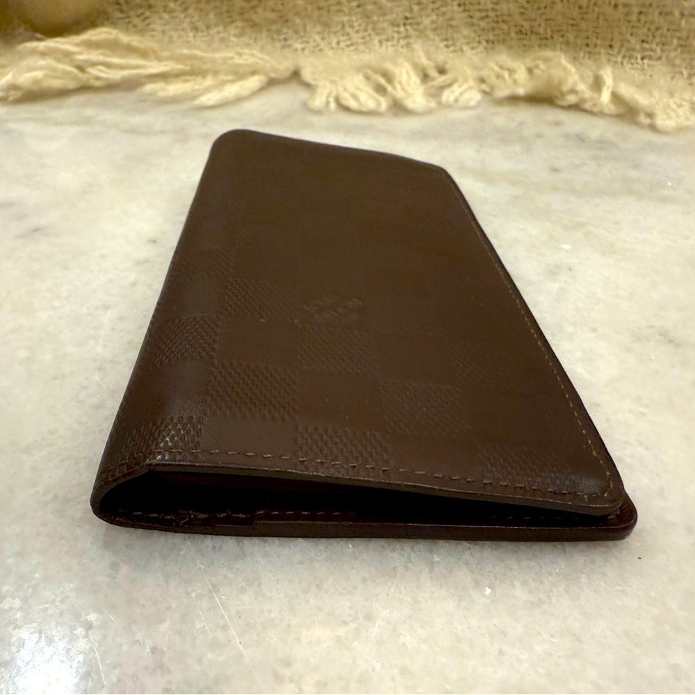 Louis Vuitton Brazza wallet in brown checkerboard print leather - Picture 10 of 14